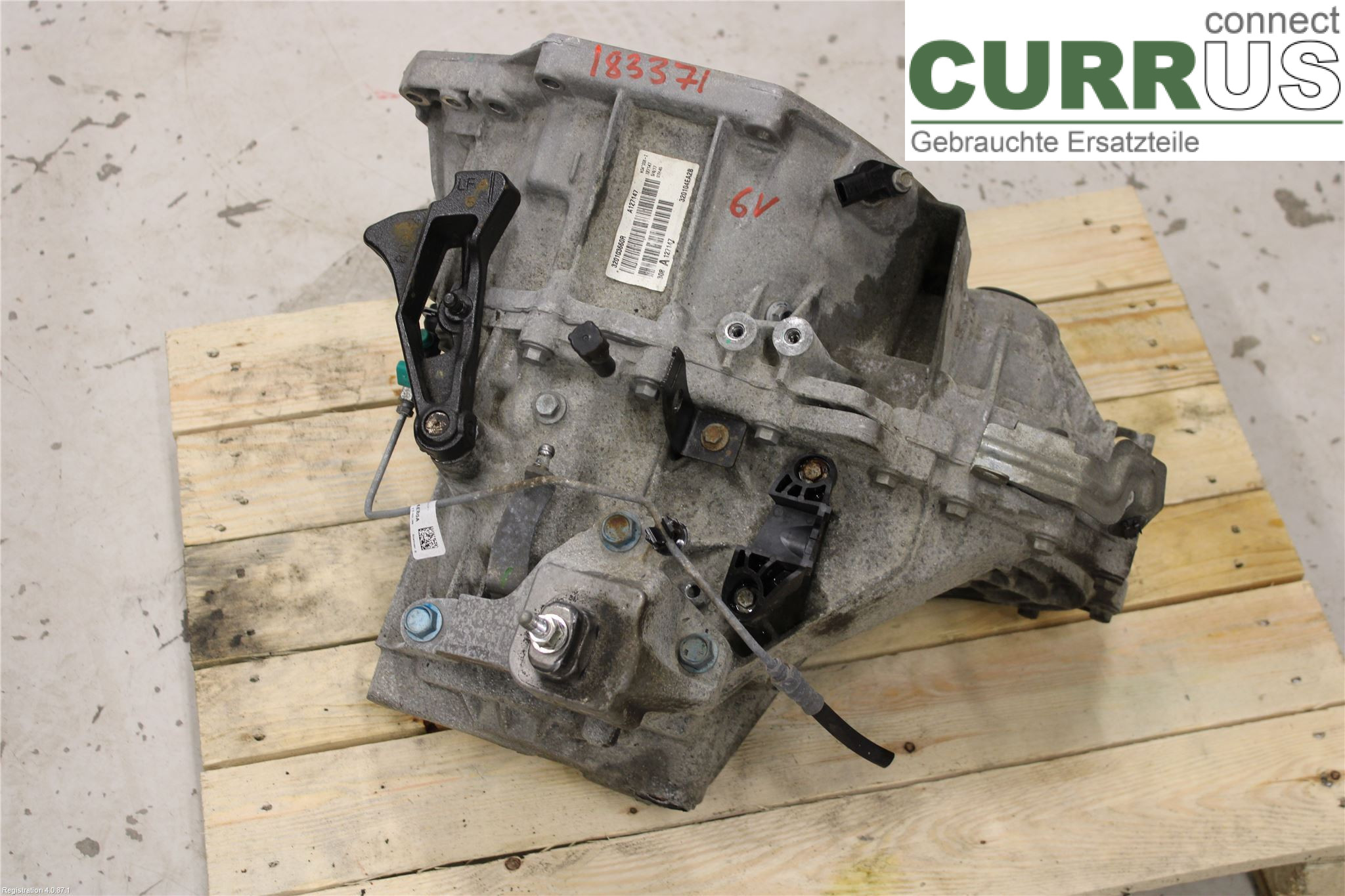 NISSAN QASHQAI  14-17 Gearbox (6-speed) 320104EA2B R9M