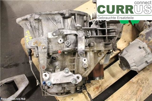 NISSAN X-TRAIL     08-14 Gearbox (6-speed) 32010JG76E 2.0 dci M9R