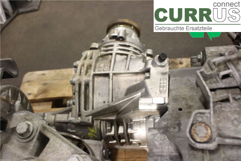 VW TRANSP/CARAVELLE 04-15 Distribution gear box 02H409053C AXD 2,5TDI