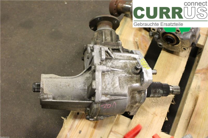 HYUNDAI SANTA FE  00-06 Distribution gear box 4730039011 G6BA