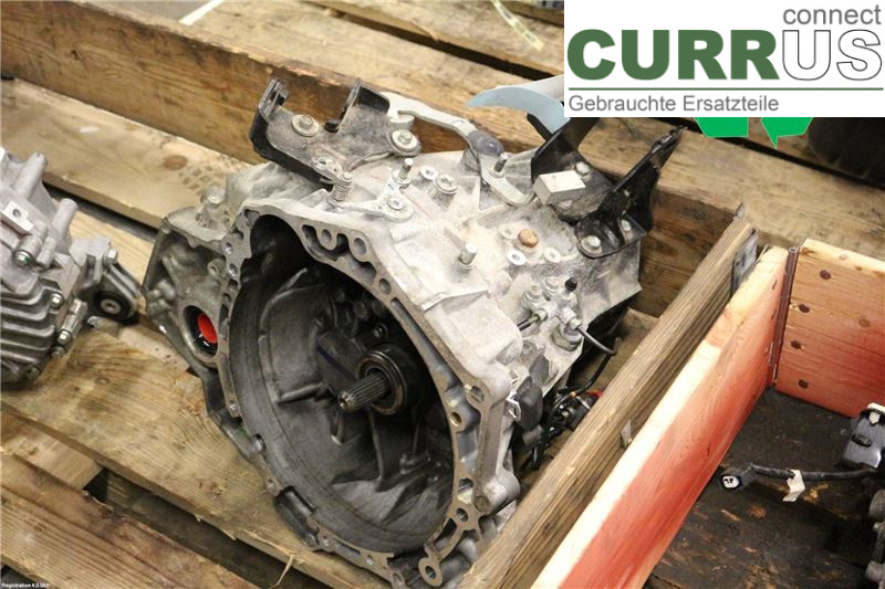 TOYOTA YARIS XP130  15-20 Gearbox (6-speed) 303000D311 1NR-FE