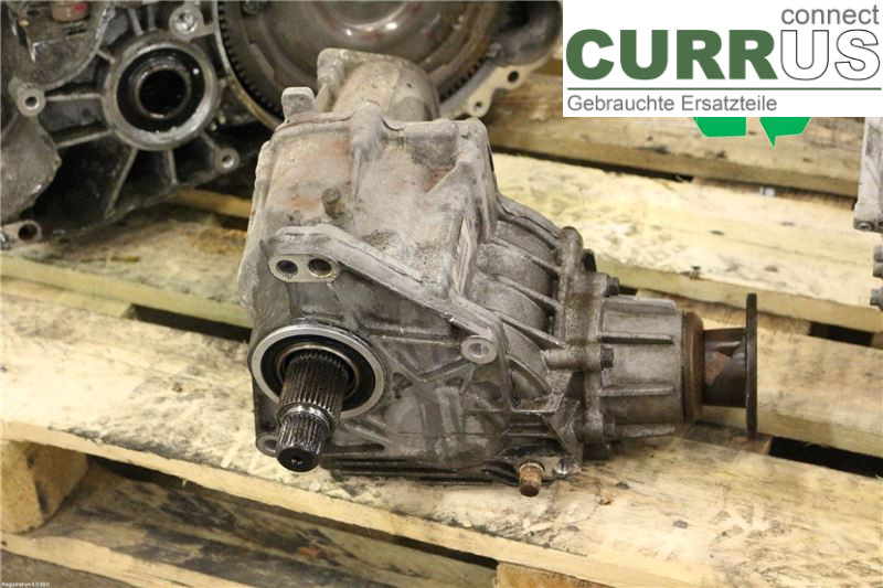 KIA SPORTAGE (JE)  05-10 Distribution gear box 4730039200  G6BA