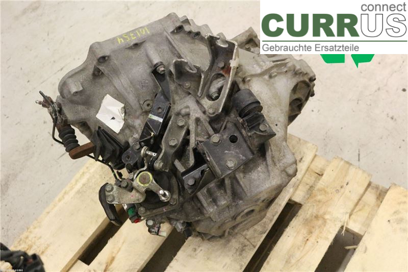 TOYOTA AVENSIS   09-15 Gearbox (6-speed) 3030020A90 1AD-FTV