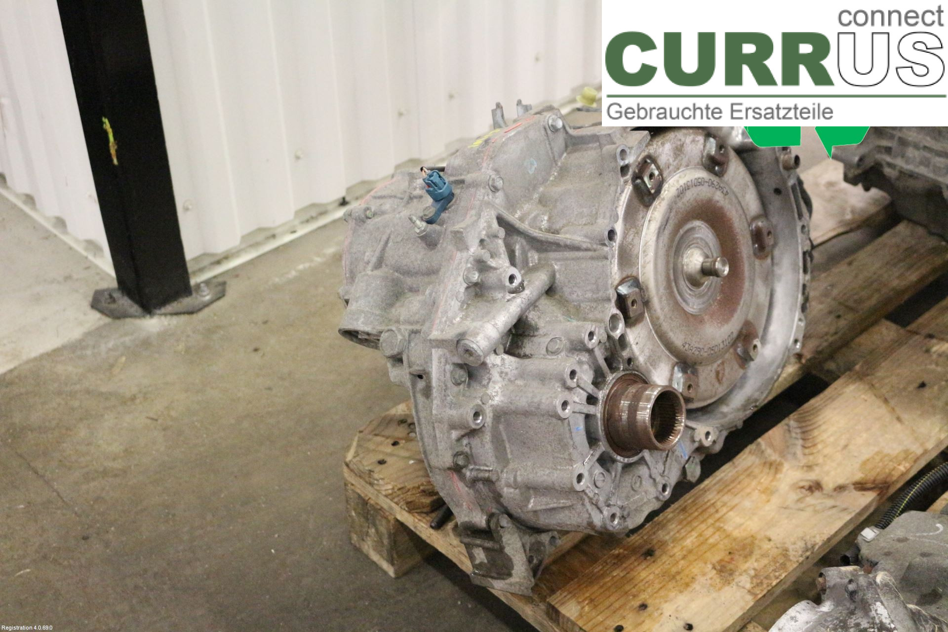 VOLVO XC70   05-07 Gearbox (Automatic) 8251839 B5254T2