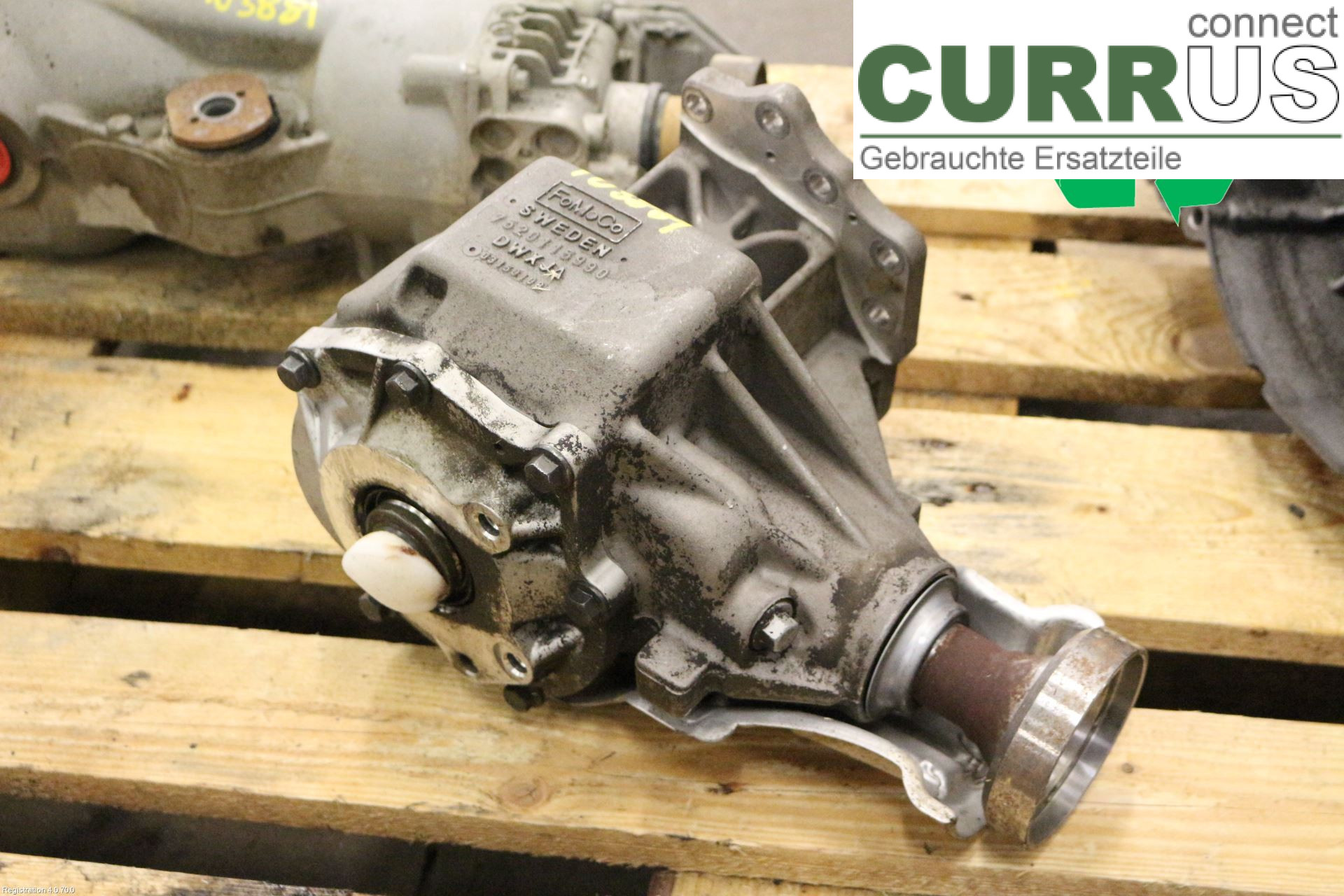 VOLVO V70      08-13 Distribution gear box 36002479 D5244T4