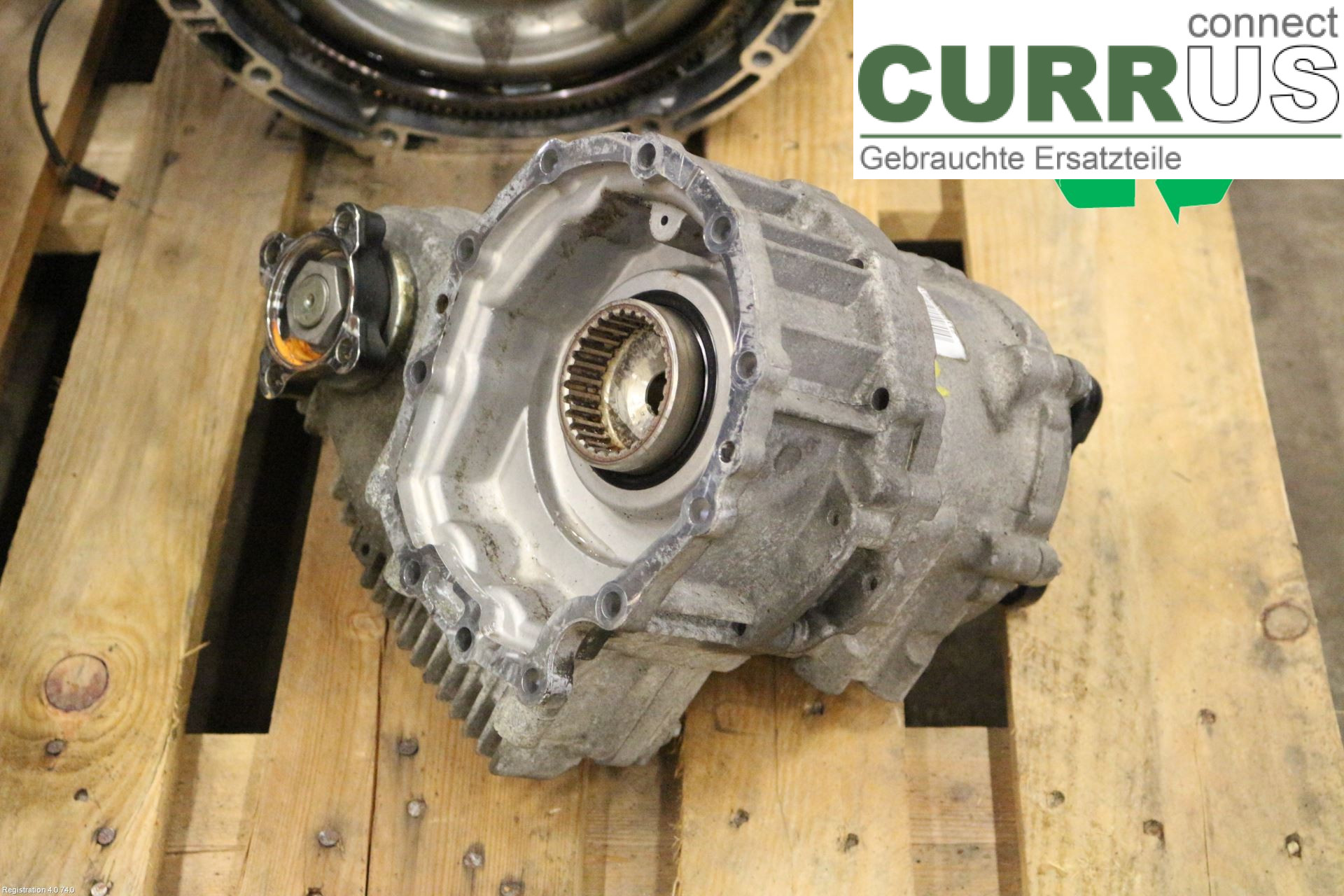 MB E-KLASS (W211)   02-09 Distribution gear box A2112801000 OM642.921