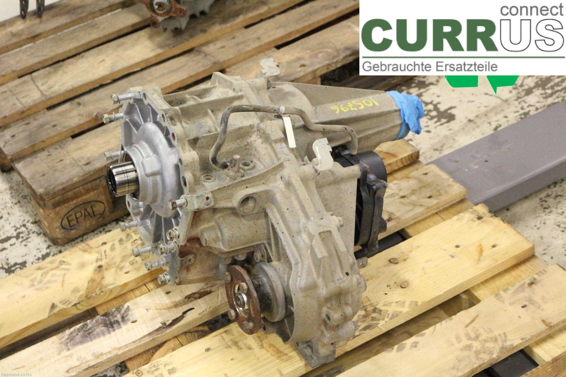NISSAN NAVARA    05- Distribution gear box 33100EA33A YD25DDTI