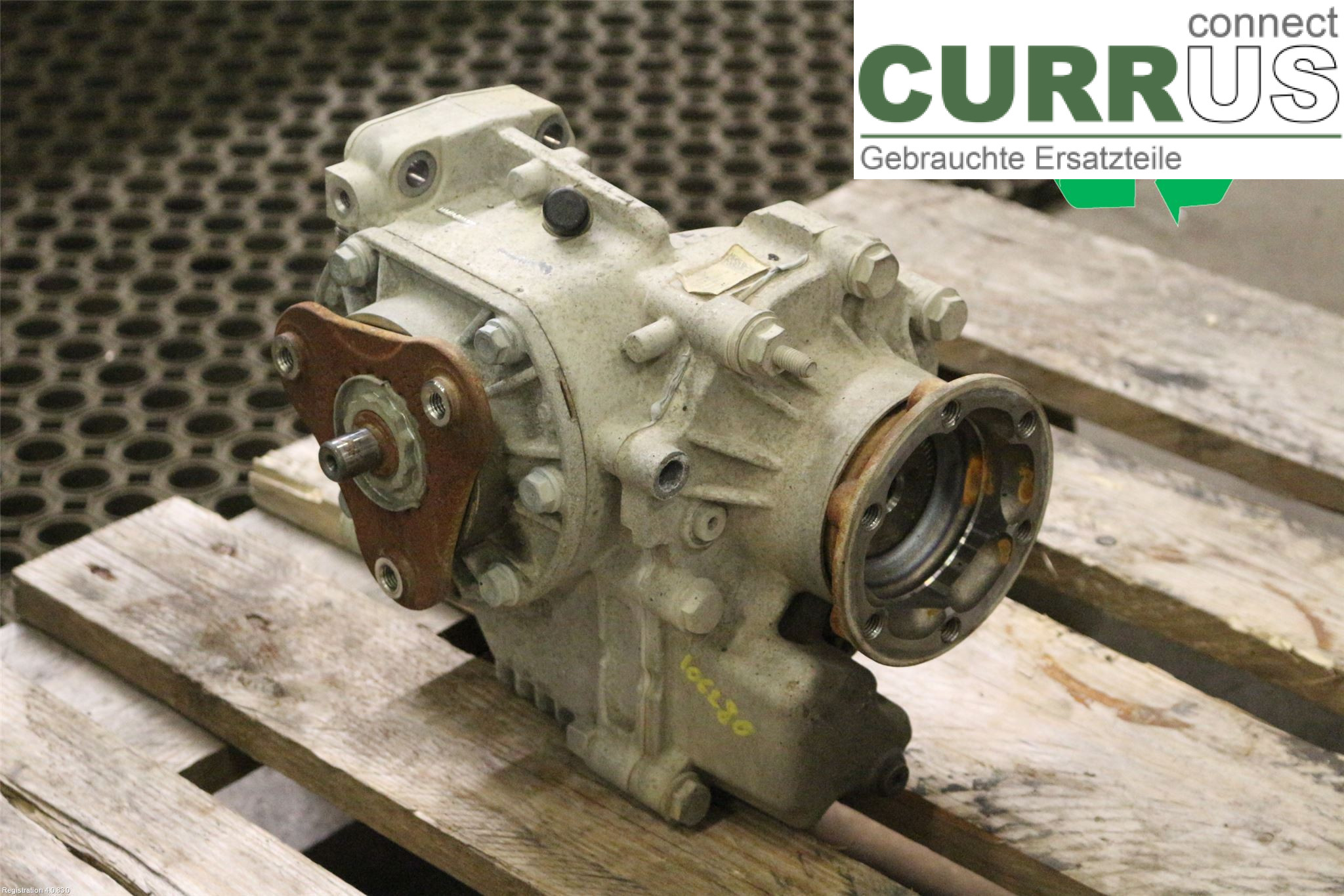 VW GOLF / E-GOLF VII   13-20 Distribution gear box 0CN409053AM CXXB