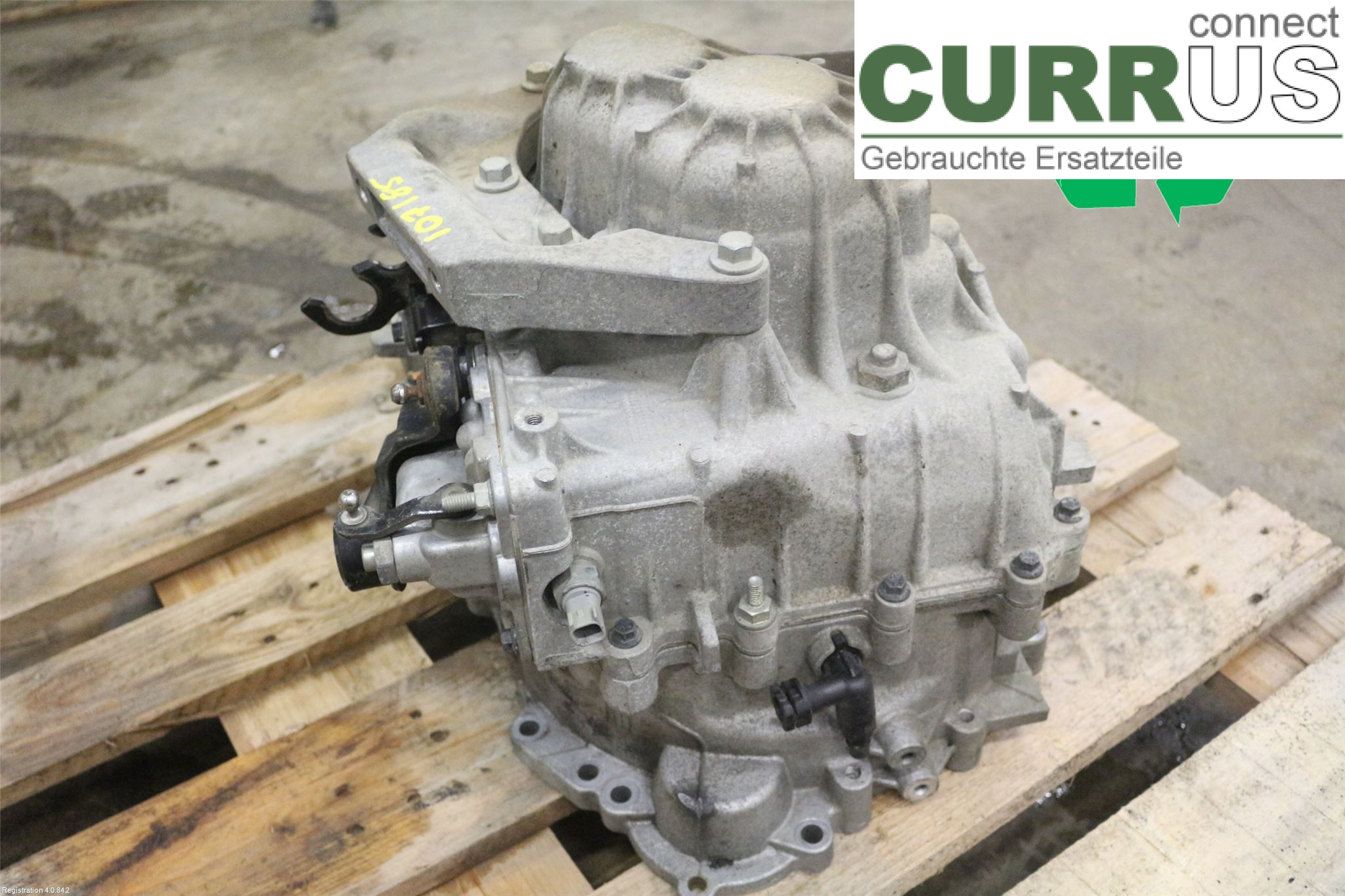 VOLVO V70      08-13 Gearbox (6-speed) 8251965 D5244T5