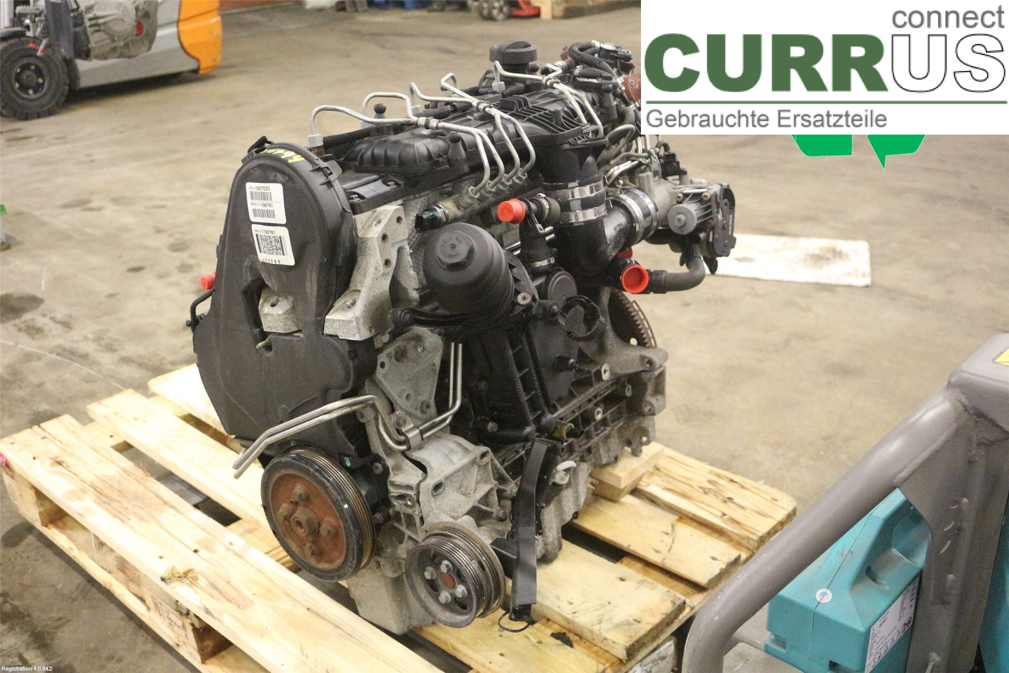 VOLVO V60  11-13 Moteur 36050625 D5204T7