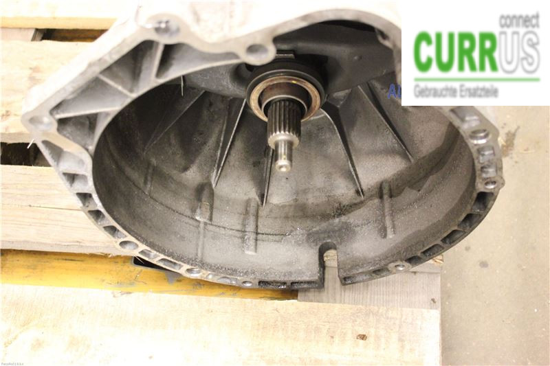 BMW 3 E90/91 SED/TOU 05-12 6-Gang-Getriebe 23007604898 325i