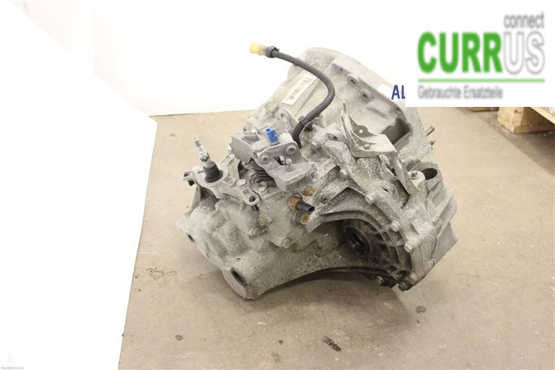 RENAULT MÉGANE II  03-05 6-Gang-Getriebe 7701717858 2,0i16V