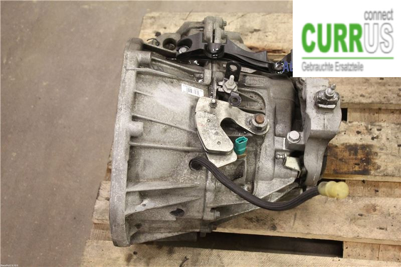RENAULT LAGUNA III 08-10 Gearbox (6-speed) 7701477833 2.0 DCI