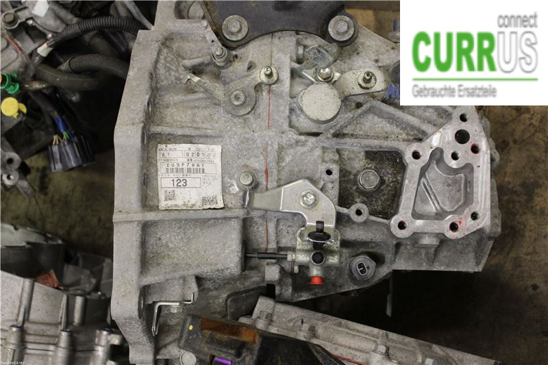 TOYOTA URBAN CRUISER 6-växlad växellåda 30300-52681 1.33