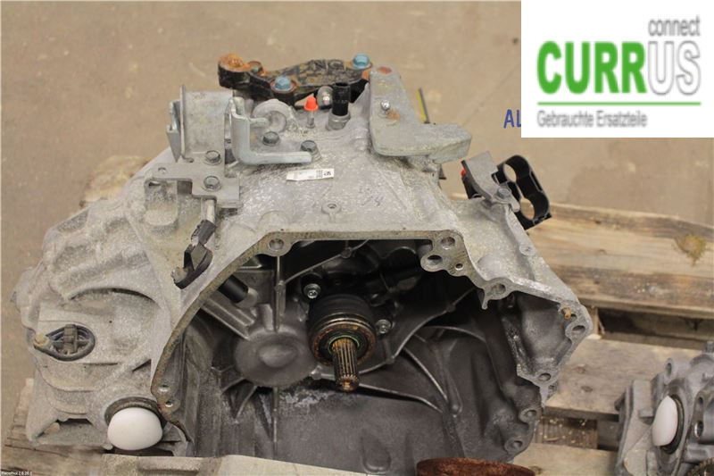 NISSAN QASHQAI+2  10-14 6-Gang-Getriebe 32010BB60D R9M