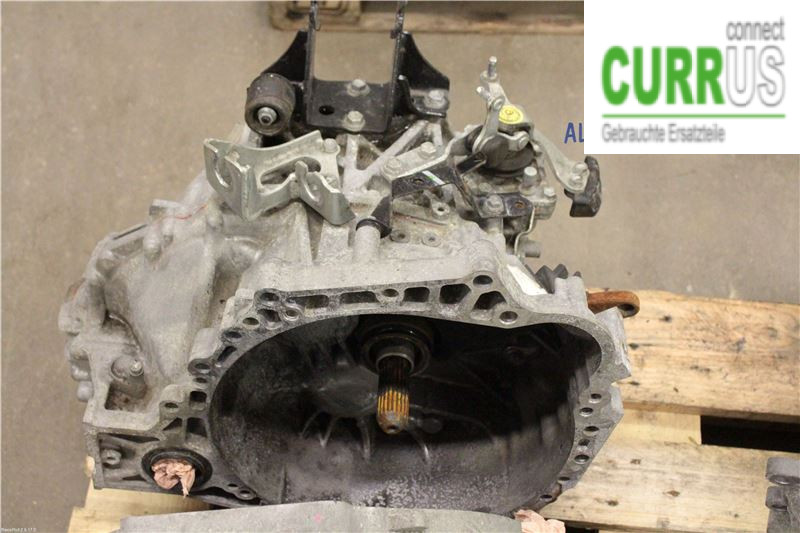 TOYOTA AVENSIS   09-15 Gearbox (6-speed) 30300-20A20 2.0 D-4D