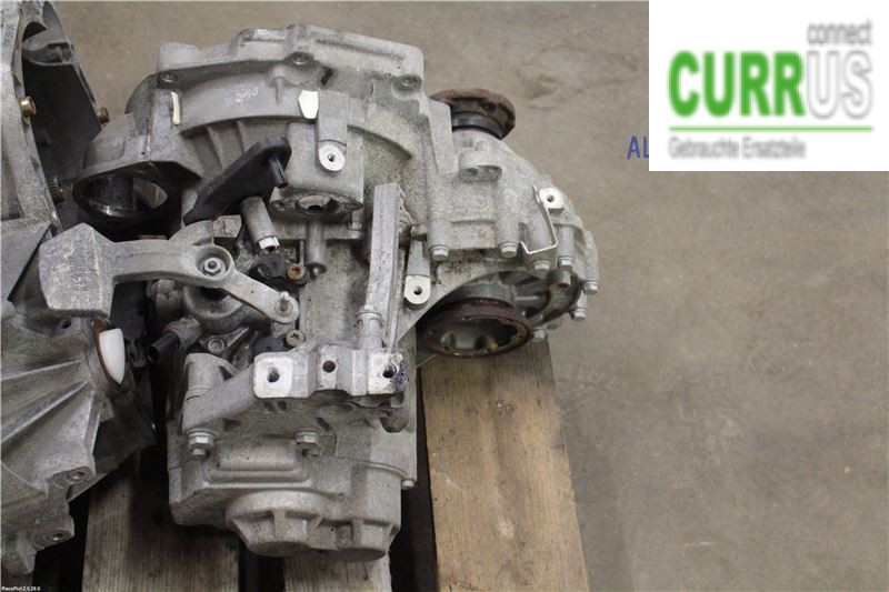 VW PASSAT      05-10 Gearbox (6-speed) 02S300046P CDGA
