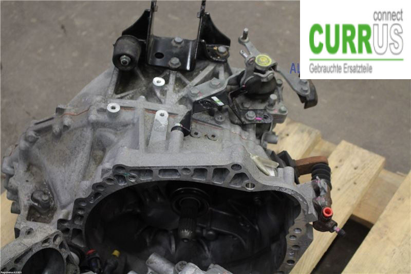 TOYOTA AVENSIS   09-15 Gearbox (6-speed) 30300-20A20 1AD-FTV