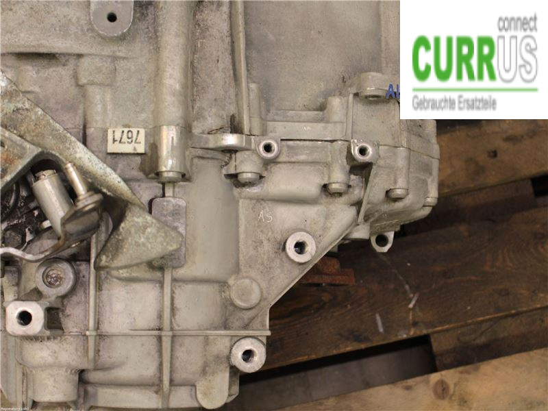 SEAT LEON    06-12 Gearkasse 6 gear 02Q300040LX BWA