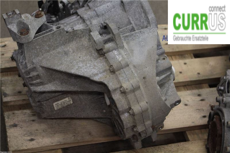 VOLVO V50      04-07 Gearbox (6-speed) 36050232 2.0 D