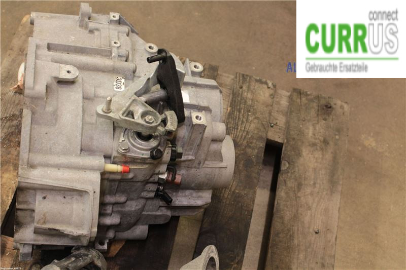 VW CADDY  11-15 Gearbox (6-speed) 02Q 300 048 M  DFSE