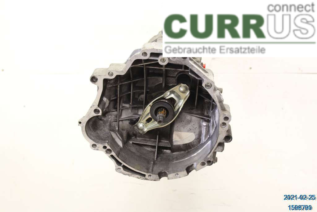 AUDI A4/S4  05-07 Skrzynia 6-biegowa 02X300044HX 1,8 TURBO