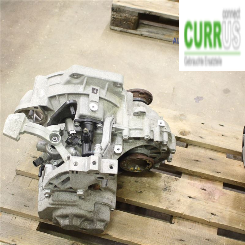 VW GOLF / E-GOLF VII   13-20 Gearbox (6-speed) 02S300048P  CHPA