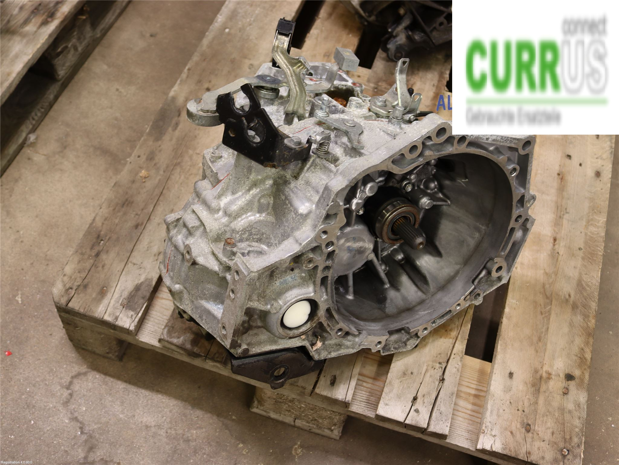 TOYOTA YARIS  15-20 Gearbox (6-speed) 303000D320 1NR-FE