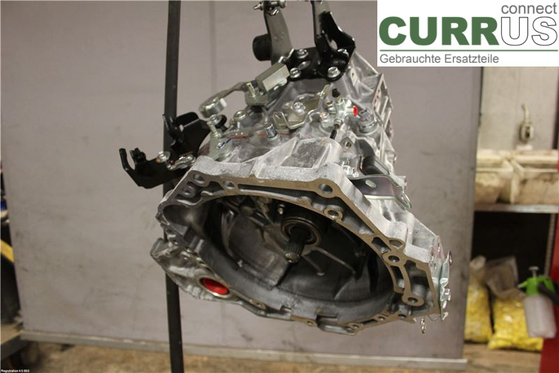 TOYOTA YARIS  15-20 Gearbox (6-speed) 33111-02050 2NR-FKE