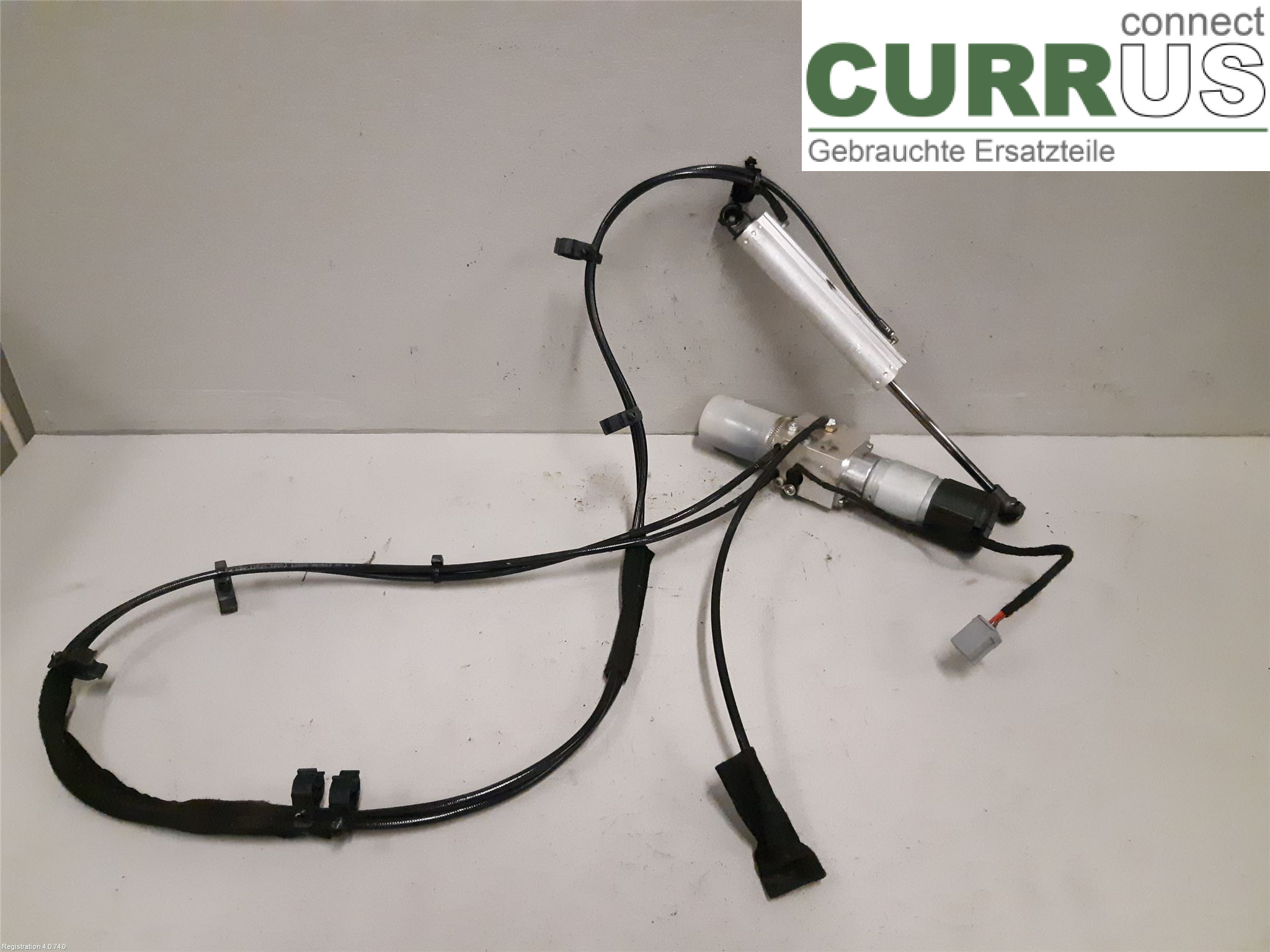 VOLVO V70      08-13 Motor 36011247 D5244T14