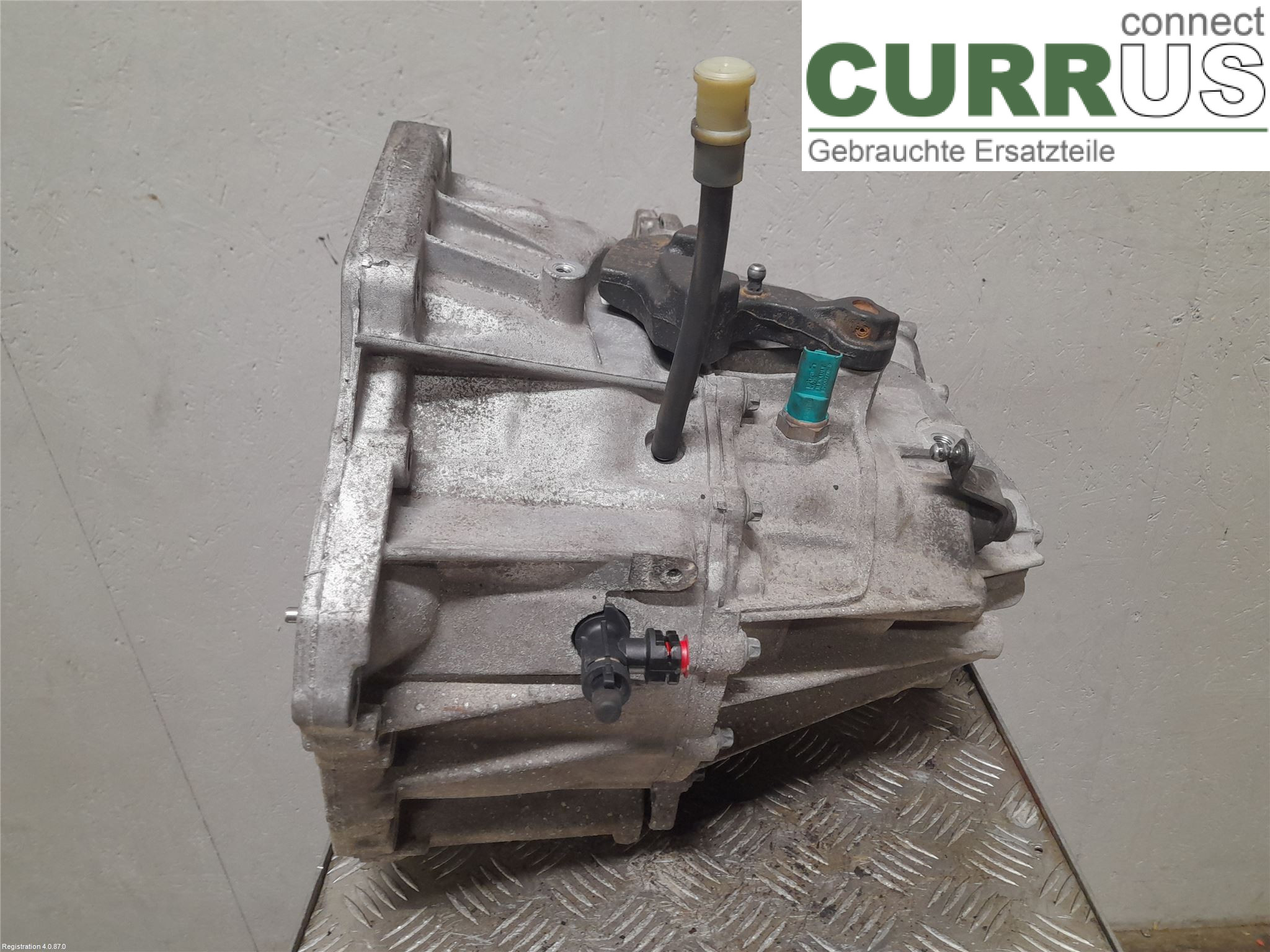 NISSAN NV300  16- Gearbox (6-speed) 3201002Q4K R9M