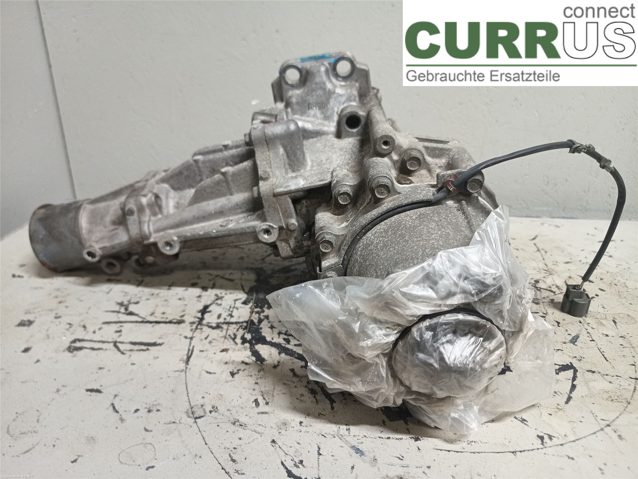 MITSUBISHI OUTLANDER 13- Distribution gear box 3200A233 4N14
