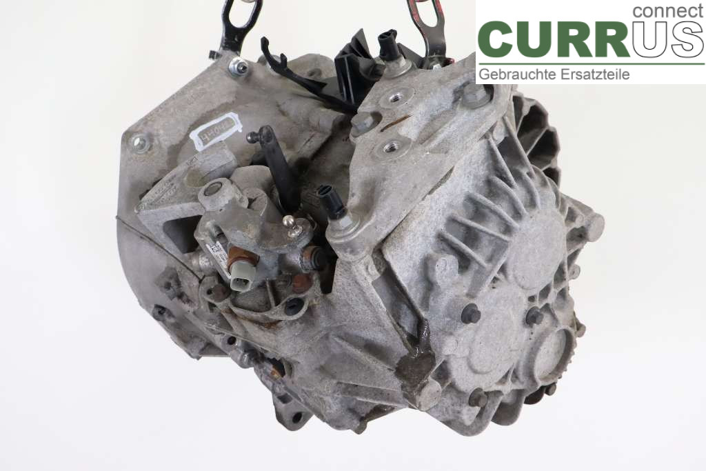 VOLVO V60  11-13 Gearbox (6-speed) 36051127 D4162T