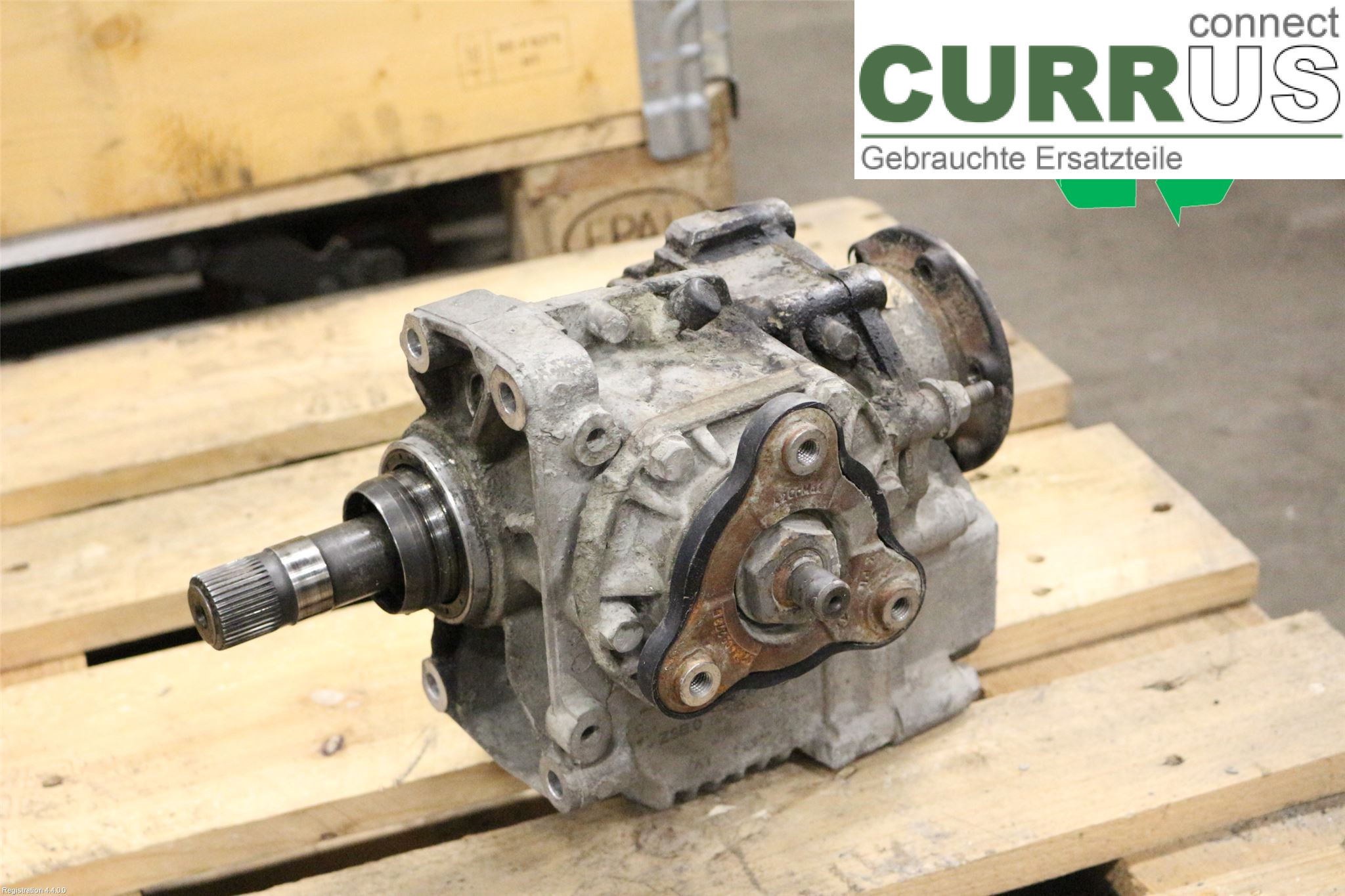 VW CADDY  11-15 Distribution gear box 02Q409021T CFHF
