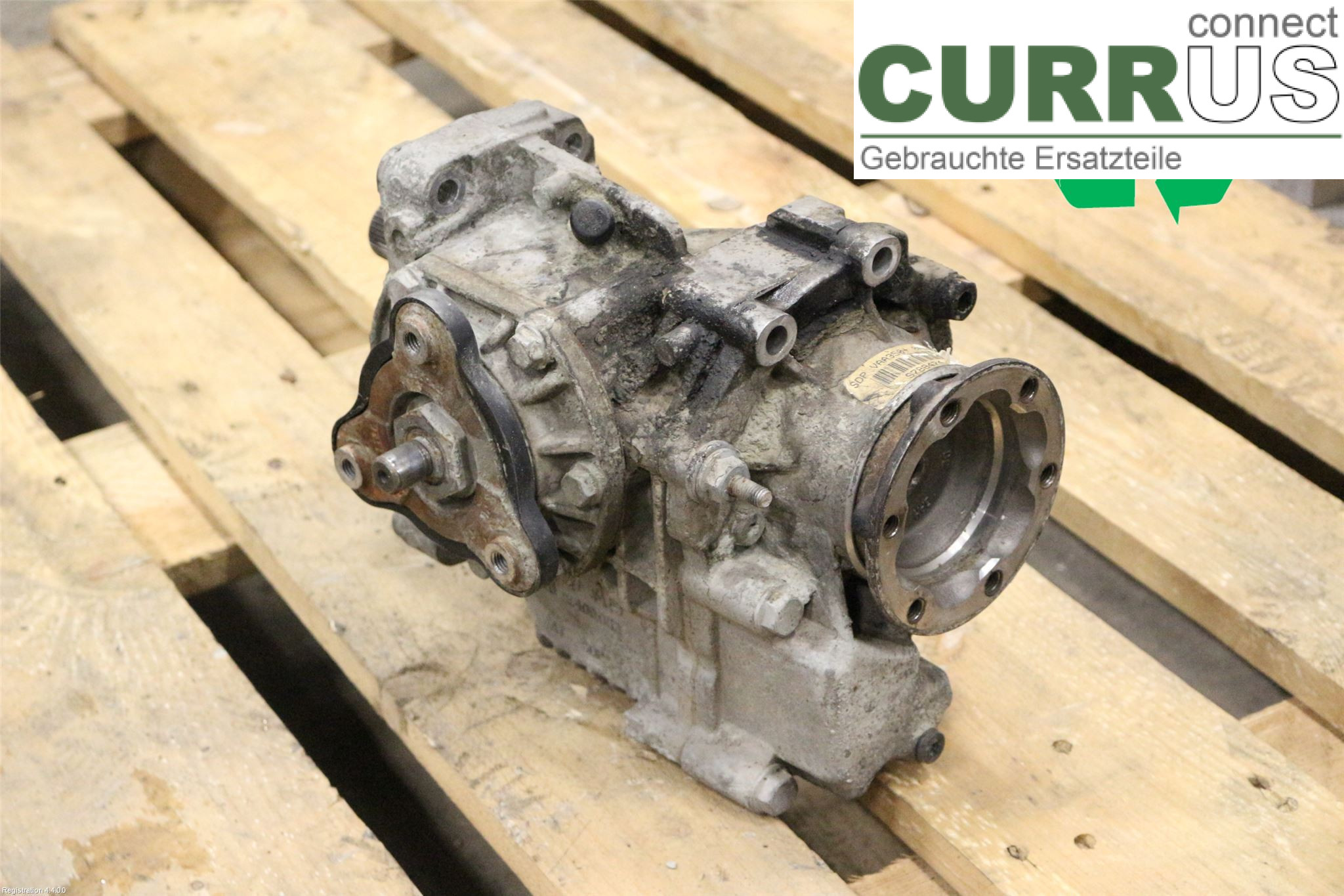 VW CADDY  11-15 Distribution gear box 02Q409021T CFHF