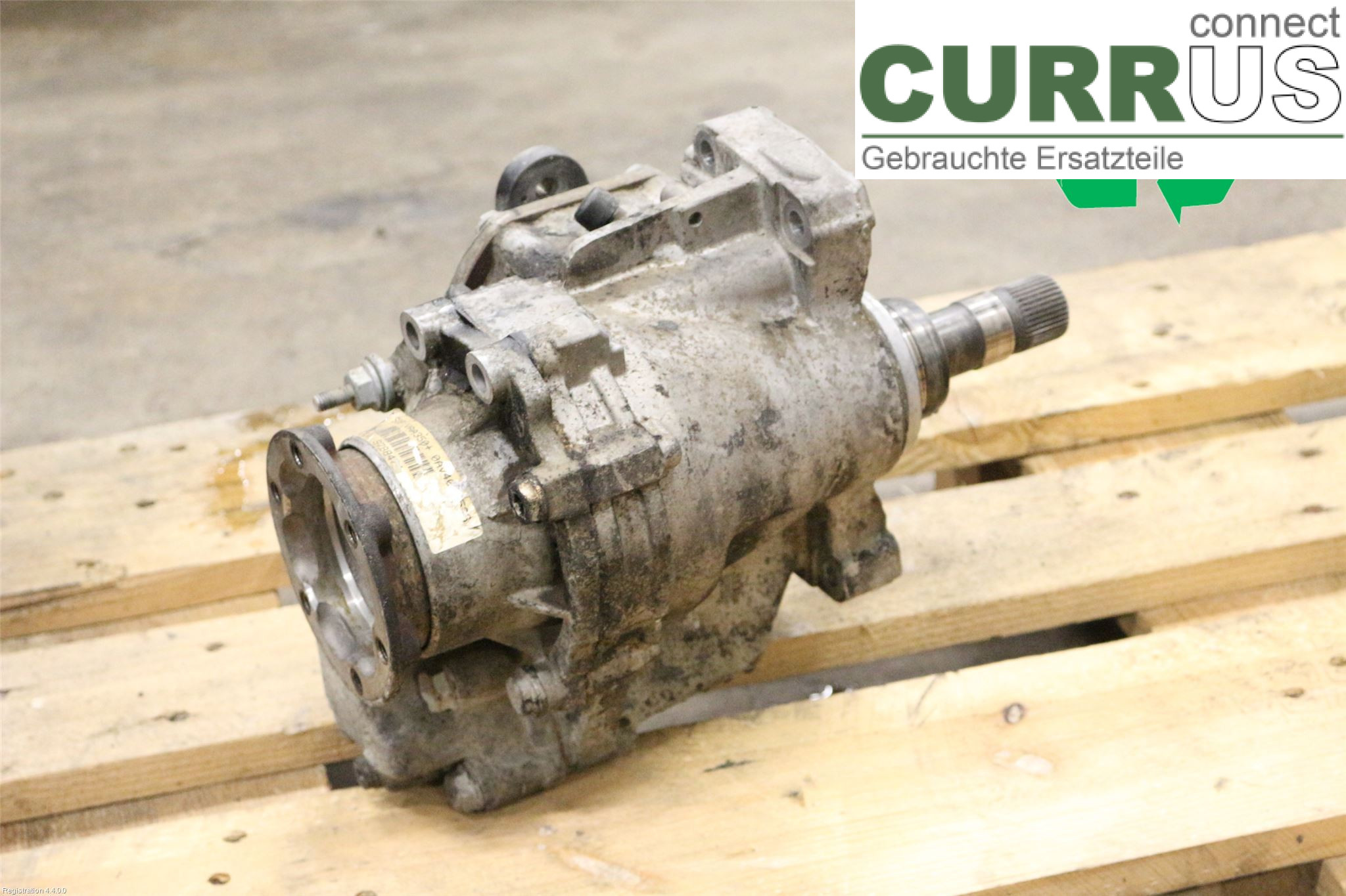 VW CADDY  11-15 Distribution gear box 02Q409021T CFHF