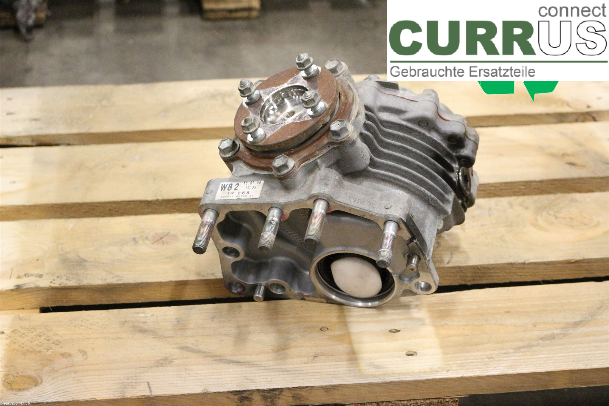 TOYOTA RAV 4    06-12 Skrzynia rozdzielcza 3610042090 3ZR-FAE