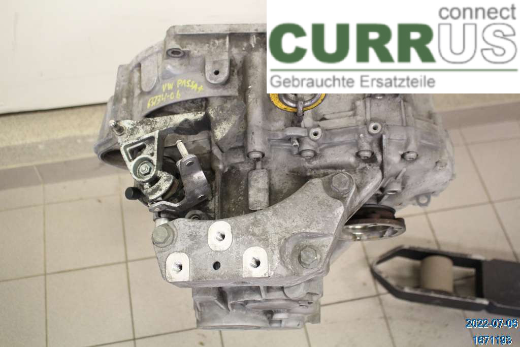 VW PASSAT      05-10 Gearbox (6-speed) 02Q300045AX 2.0 TFSI