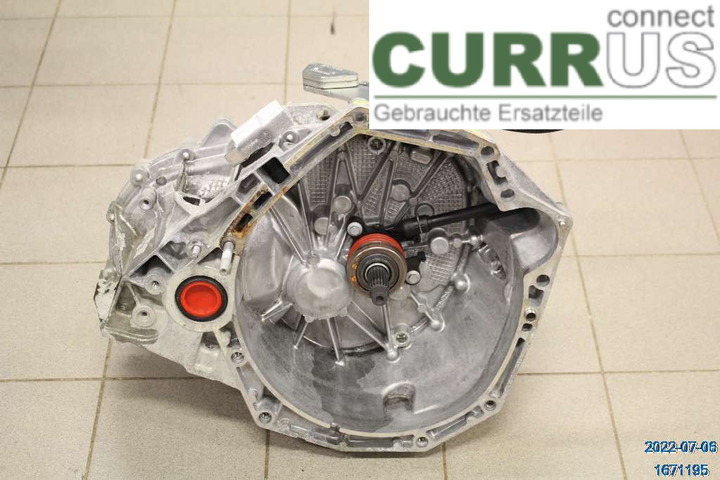 DACIA DUSTER  10-17 Gearbox (6-speed) 8201729751 1,5 DCI