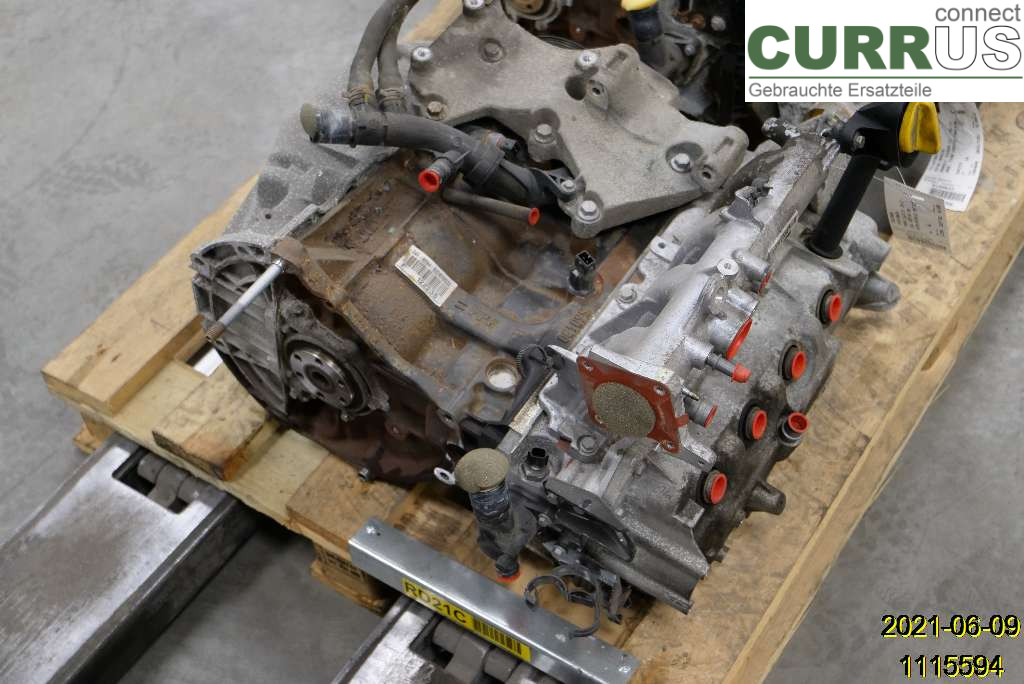 RENAULT CLIO III  09-12 Motor 7711497149 D4F 784
