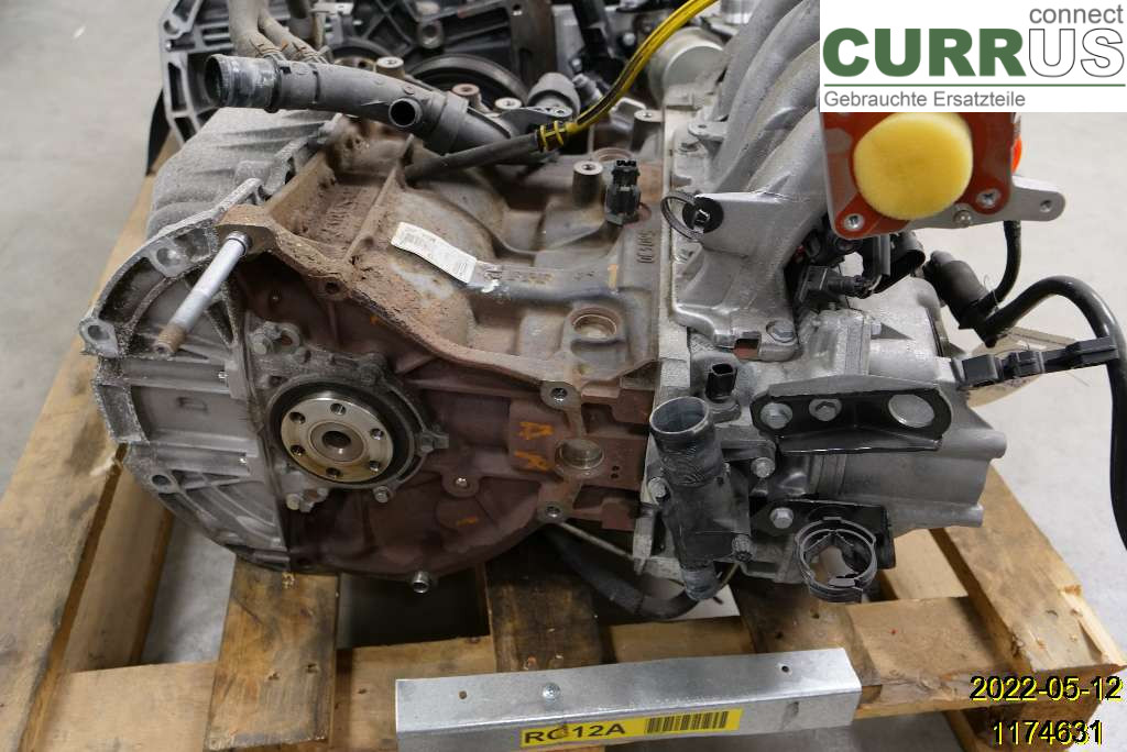 RENAULT CLIO III  09-12 Silnik 8201437305 DF786 F047601