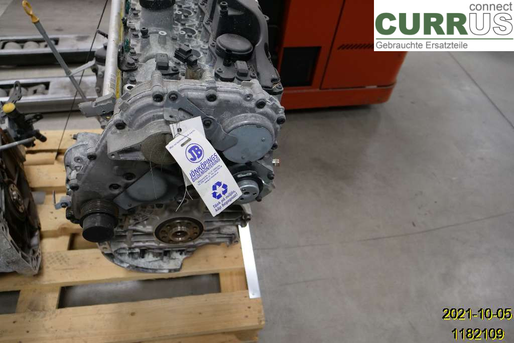 VOLVO S80      07- 13 Motor 8252304 B6304T