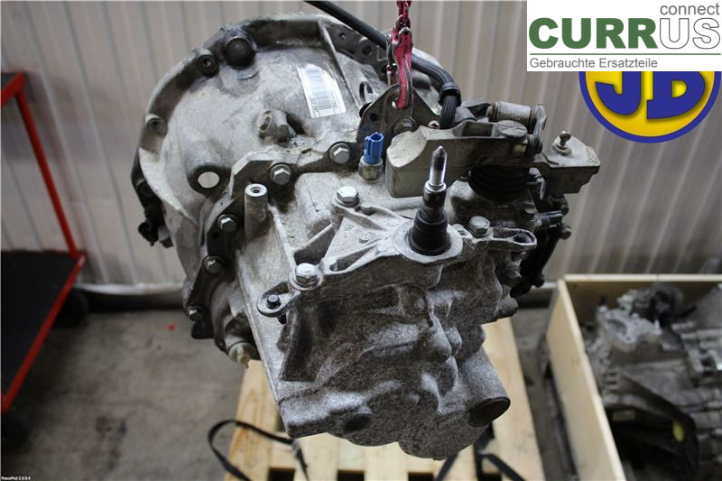 RENAULT MÉGANE II  06-08 Skrzynia 6-biegowa 7711135781 F9Q804 C156823