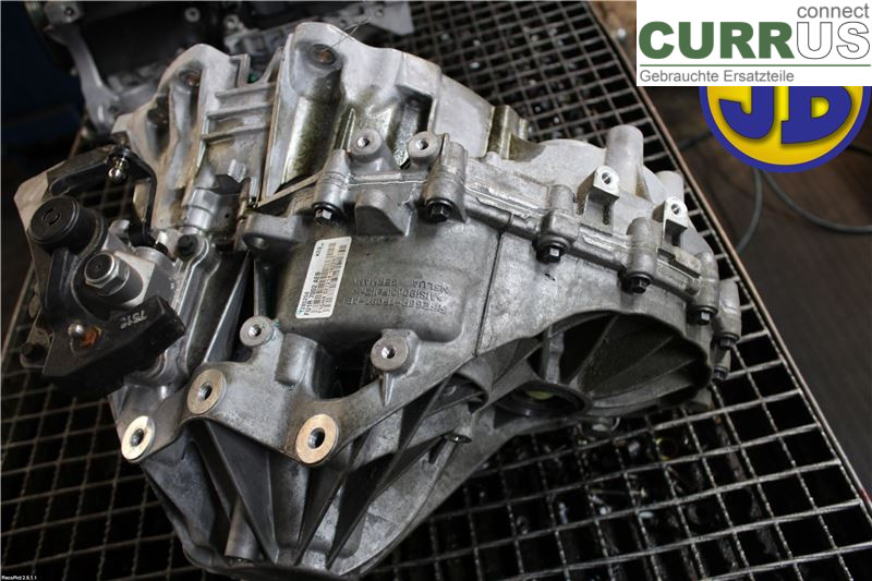VOLVO V40  12-19 Gearbox (6-speed) 36010297 D4204T8