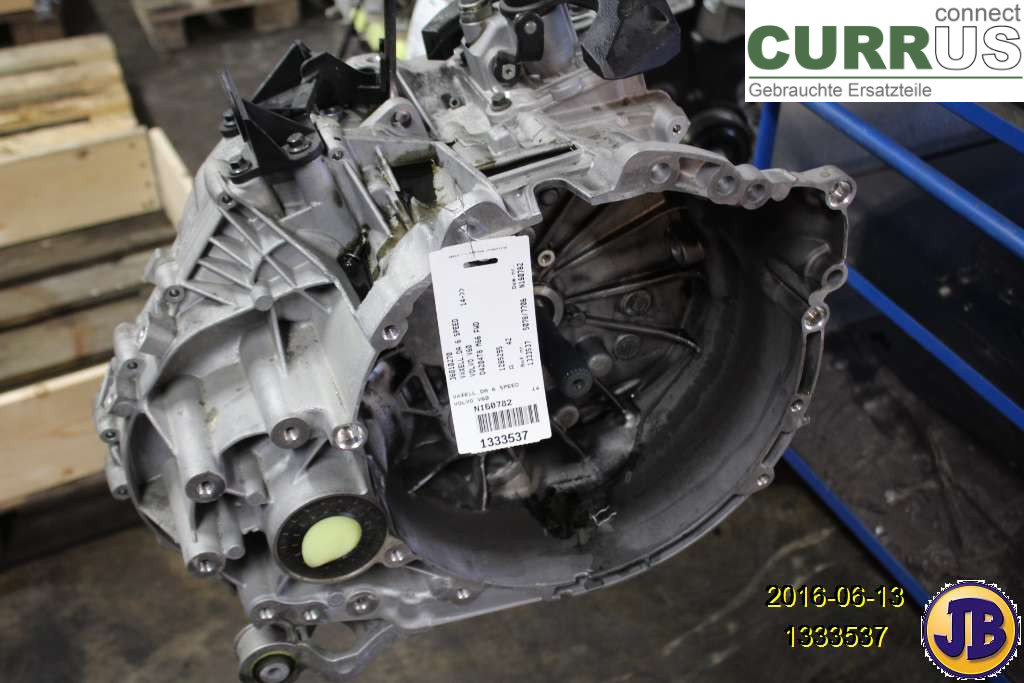 VOLVO V60  14-18 Gearbox (6-speed) 36012742 D4204T8
