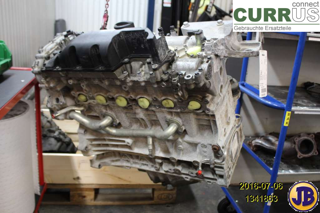 VOLVO XC70   08-13 Motor 8251977 B6324S