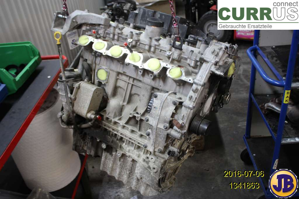 VOLVO XC70   08-13 Motor 8251977 B6324S