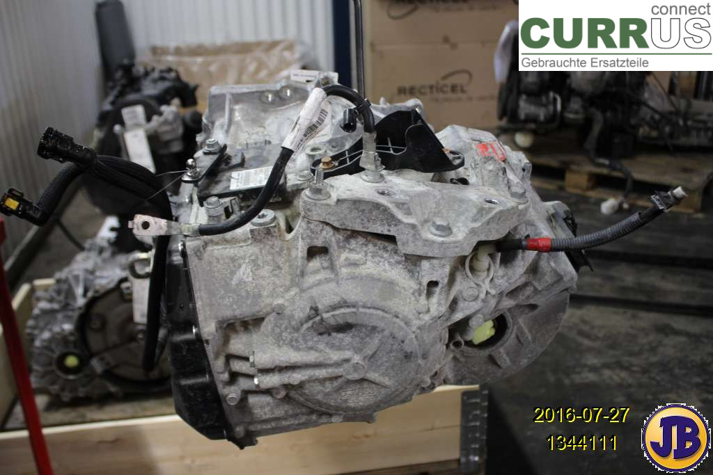 VOLVO V60  11-13 Gearbox (Automatic) 36050600 D82PHEV