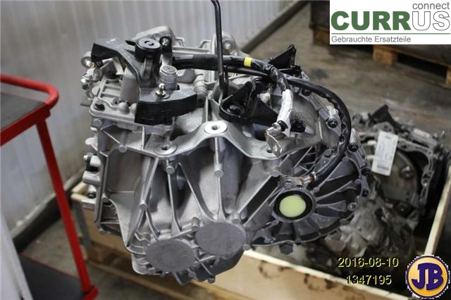 VOLVO V40  CROSS COUNTRY 13-19 Gearbox (6-speed) 36012742 D4204T9
