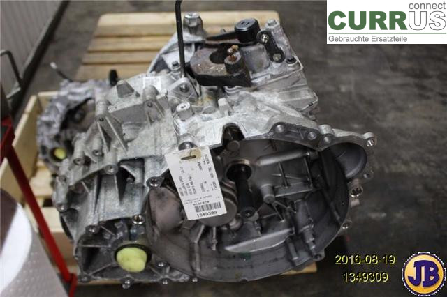 VOLVO V40  CROSS COUNTRY 13-19 6-växlad växellåda 36001736 D5204T4